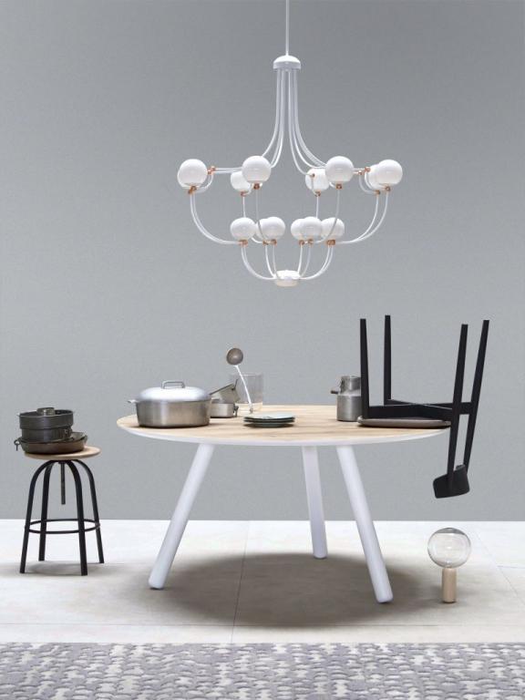 Lustr DOTS od MM Lampadari https://www.mmlampadari.com/en/products/contemporary-style/chandeliers/dots/