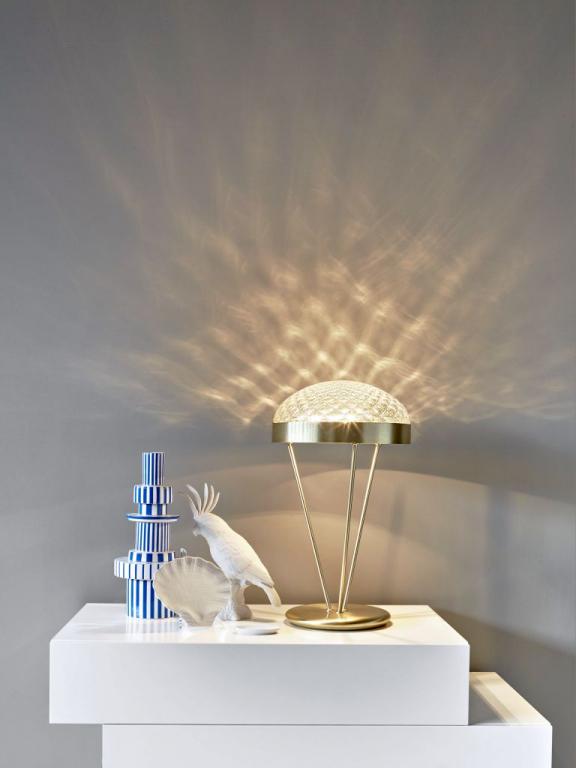 Osvětlení Rays od MM Lampadari https://www.mmlampadari.com/en/products/contemporary-style/chandeliers/rays/